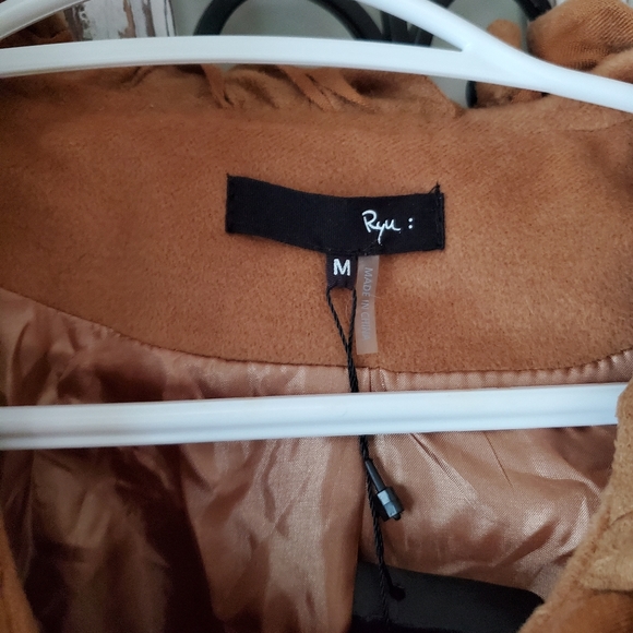Ryu faux suede tan ruffle coat - Picture 3 of 3